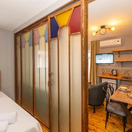 Suites Istanbul Hotell *